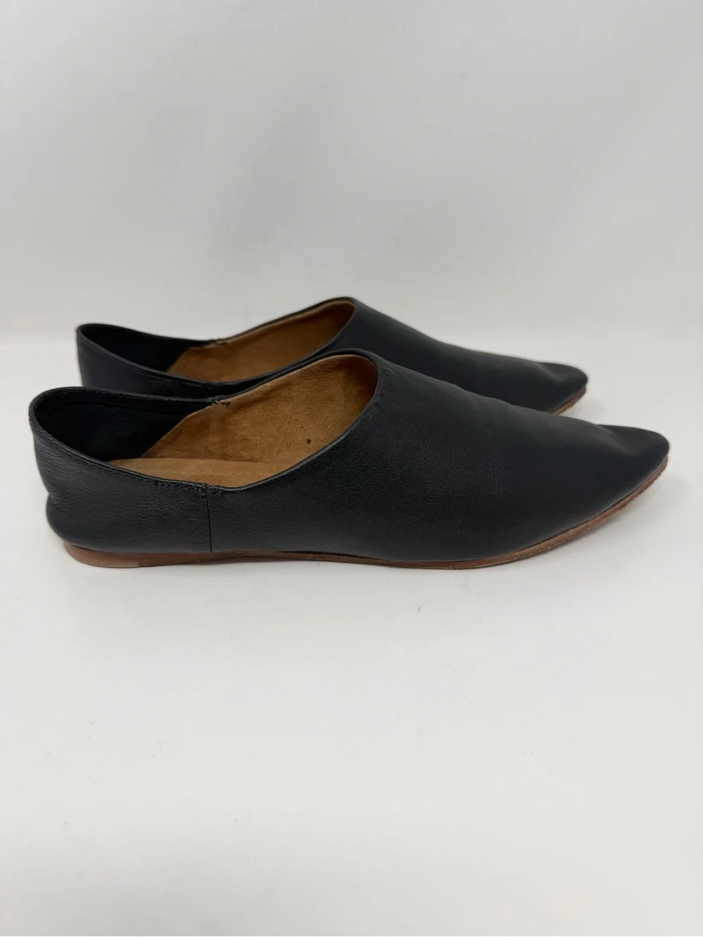 Jeffrey Campbell Vijay Leather Slip-on Flats Black Size 6 - Picture 3 of 10
